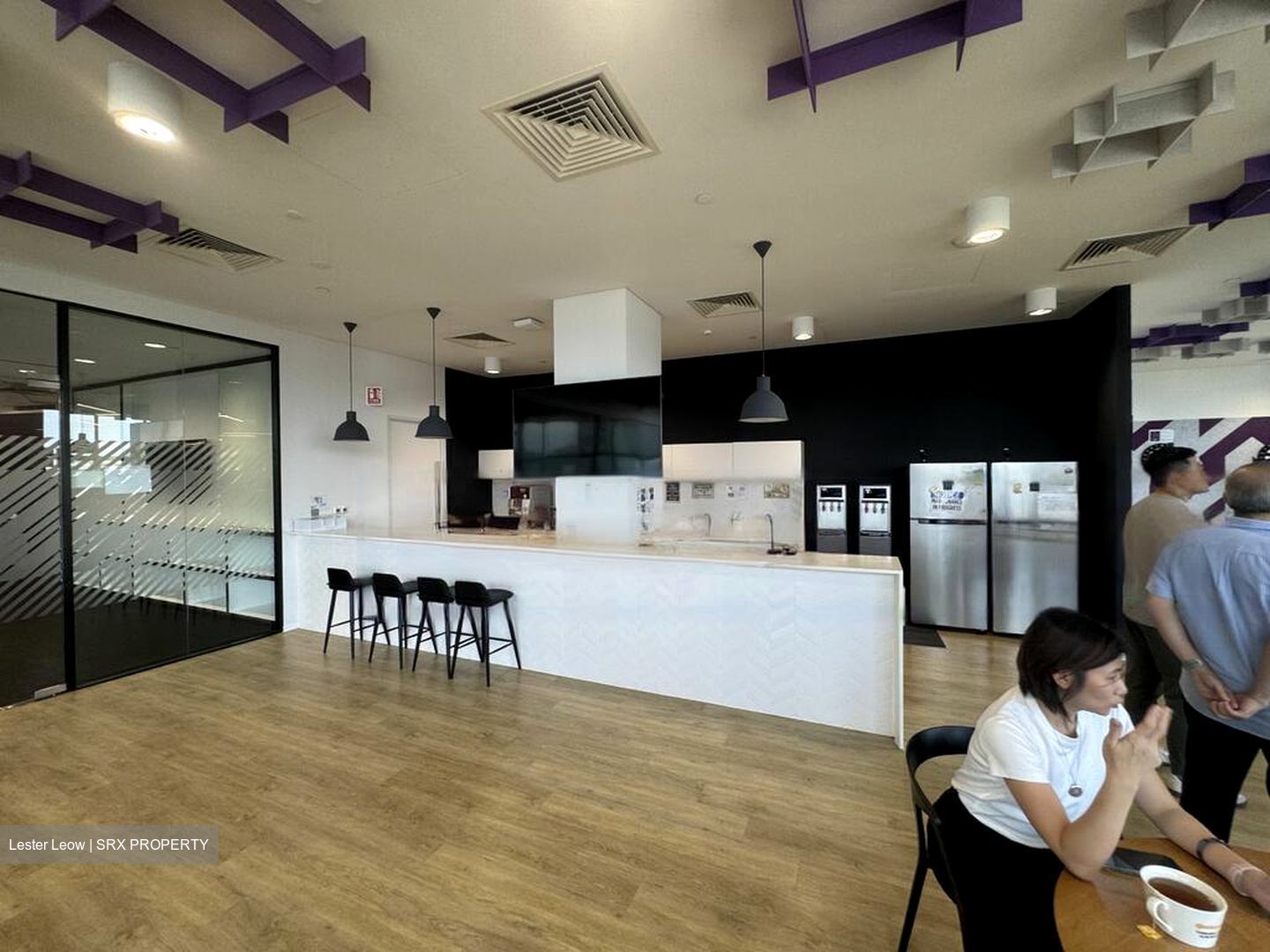 Loyang Way (D17), Warehouse #567463701